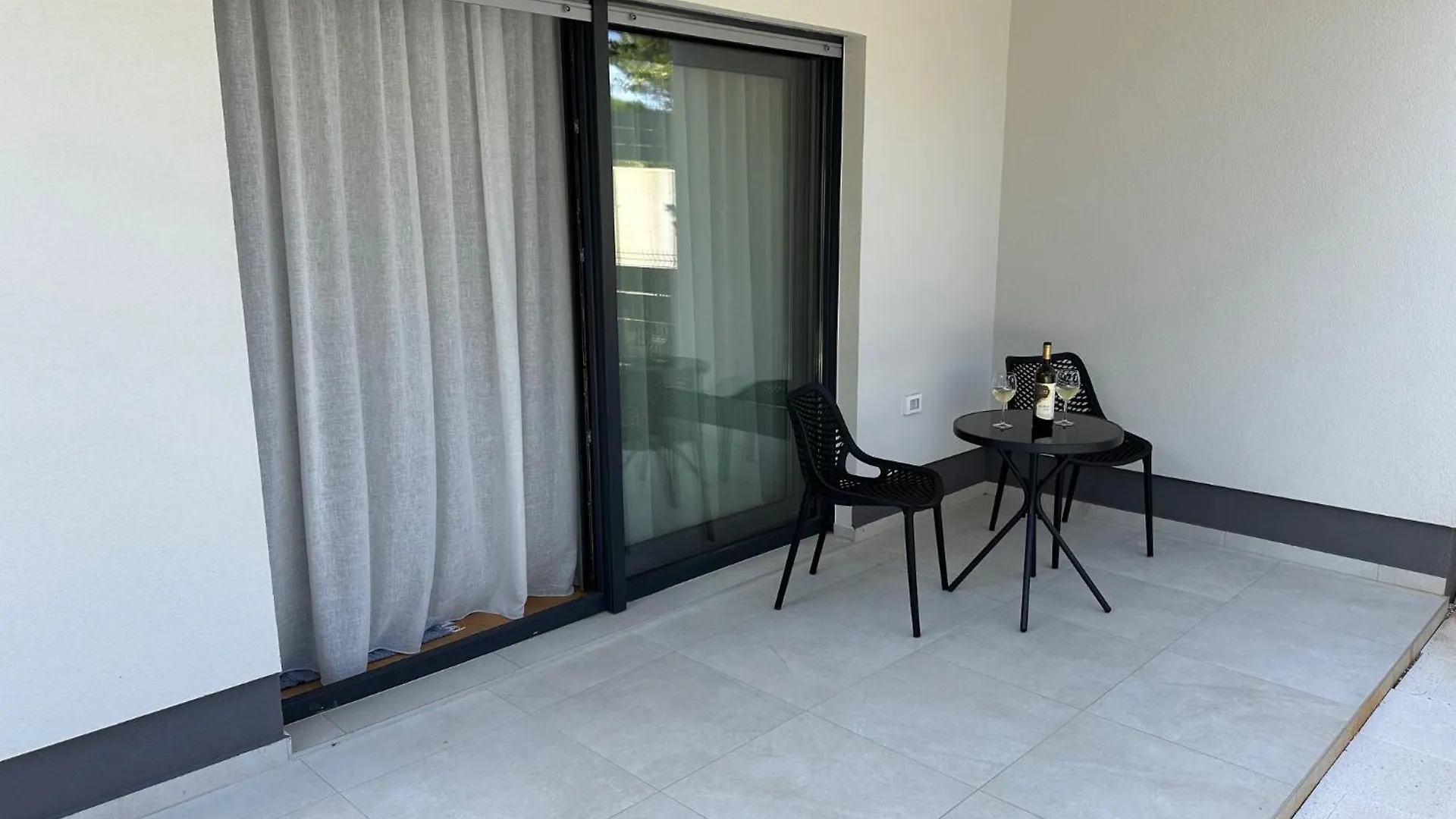 Lux Oliva Apartment With Whirlpool And Free Parking Pula Croatia