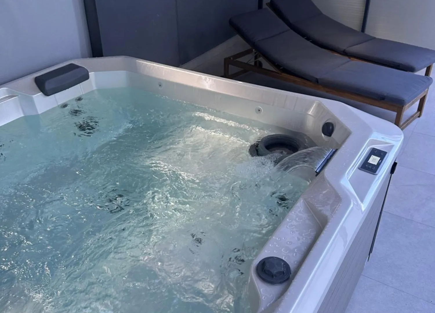 Lux Oliva Apartment With Whirlpool And Free Parking Pula